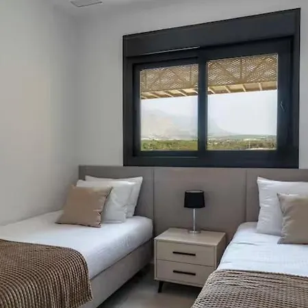 Eagle Tower - By Leo *